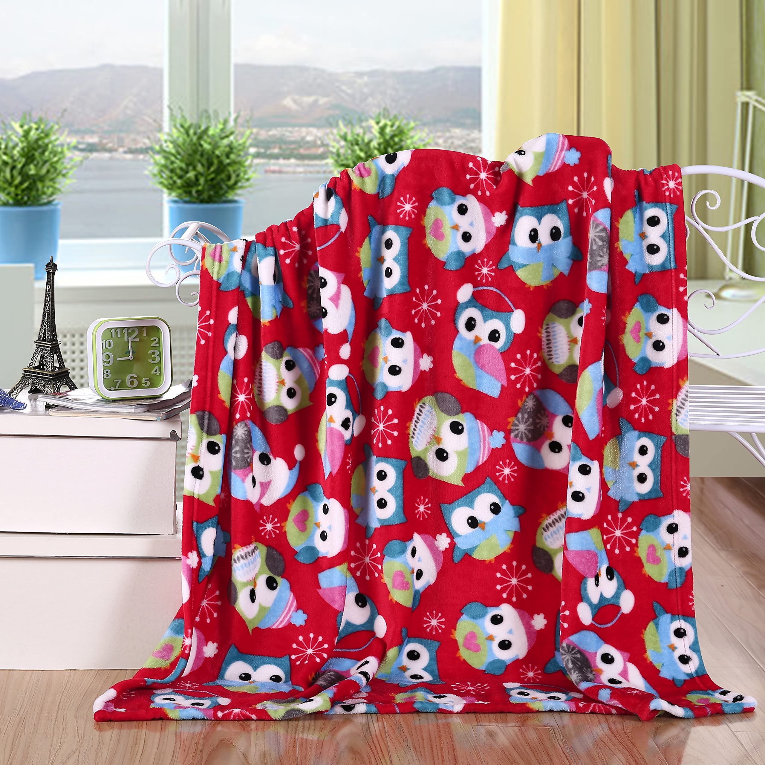 Elegant Comfort Luxury Velvet Super Soft Christmas Prints Fleece Blanket-Holiday Theme Home Décor Fuzzy Warm and Cozy Throws for Winter Bedding, Couch and Gift, 50 x 60 inch, Burgundy Reindeer